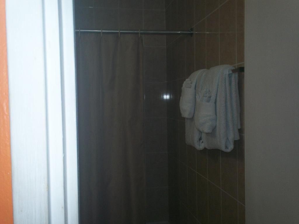 Turtle Towers Apartman Ocho Rios Kültér fotó